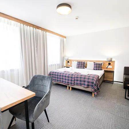 Nowa - Ξενοδοχείο